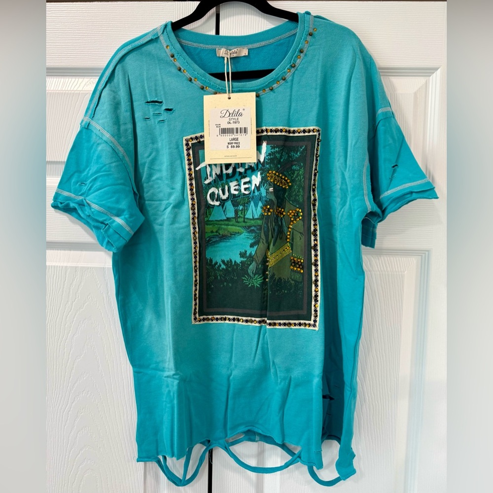Delila Turquoise Graphic Short Sleeve Heavy Weight Tee with Embellished Neck NWT